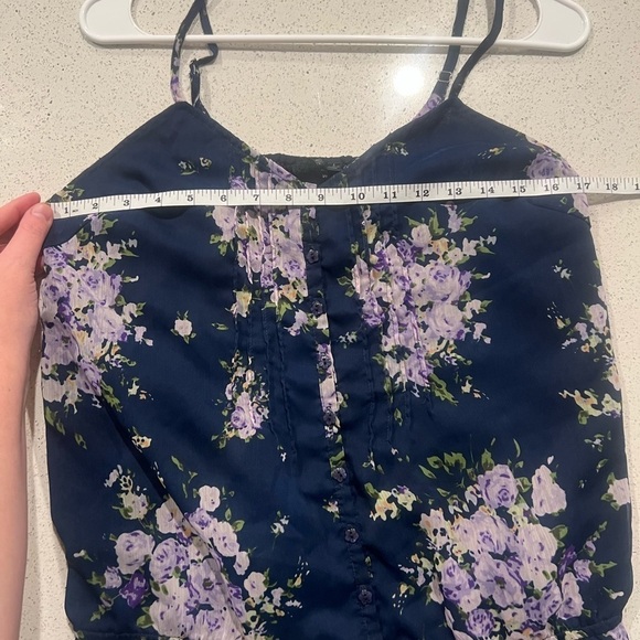 IRIS NAVY BLUE WITH PURPLE FLORAL PRINT CHIFFON TOP - Picture 4 of 6